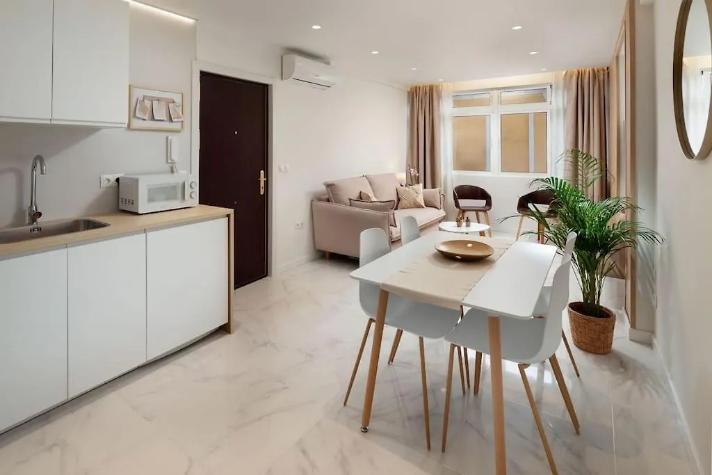 Apartman Apartamento Moderno Y Bien Ubicado Málaga Spanyolország
