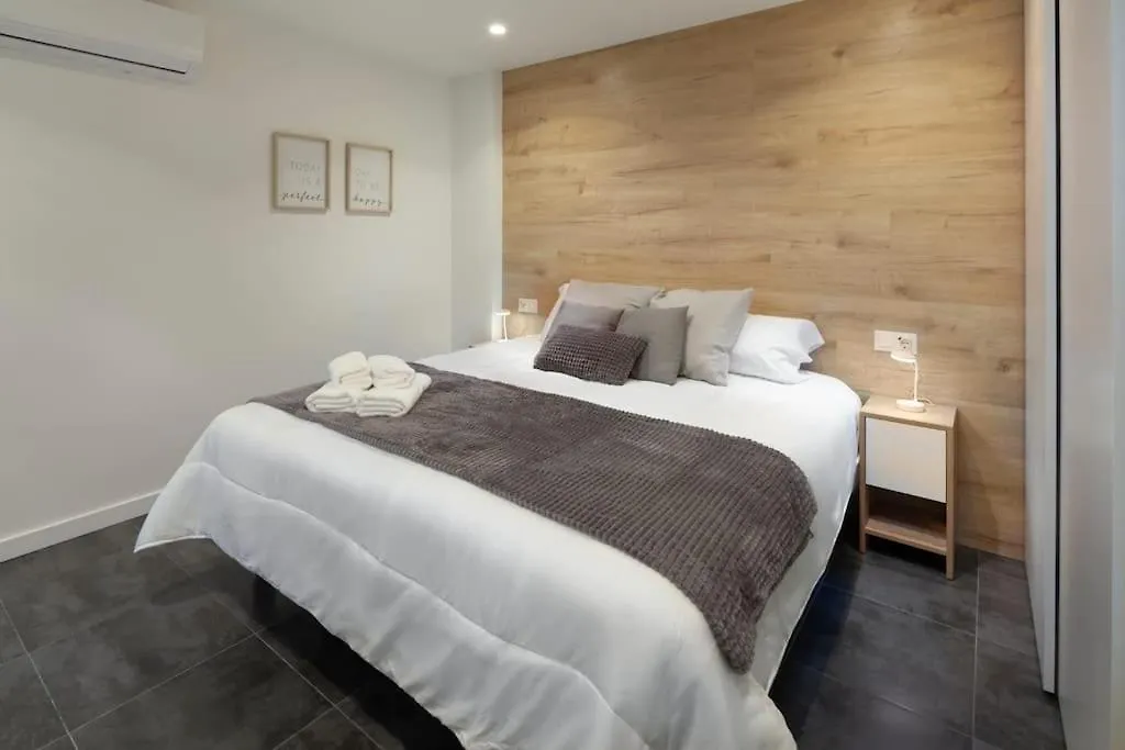 Apartamento Moderno Y Bien Ubicado Málaga Apartman